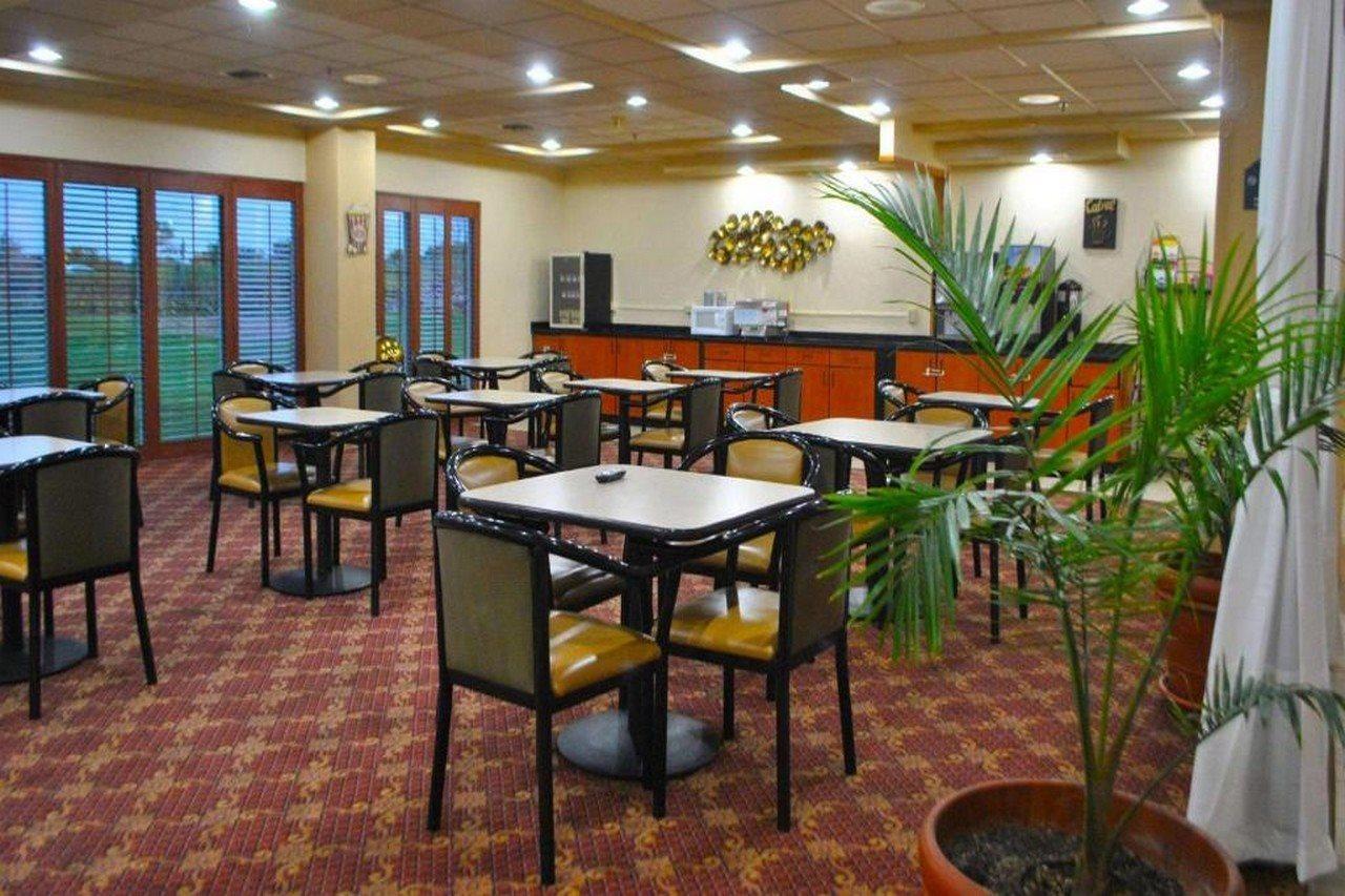 Comfort Inn & Suites Madison East - Monona Exteriör bild