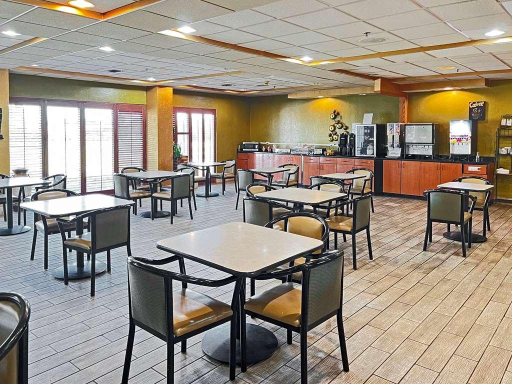 Comfort Inn & Suites Madison East - Monona Exteriör bild