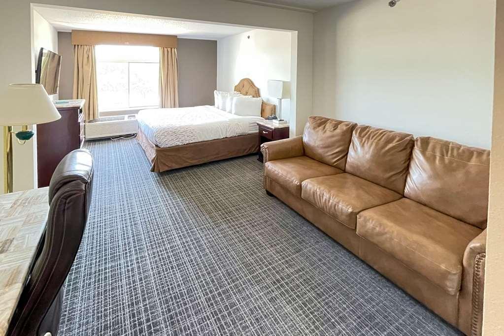 Comfort Inn & Suites Madison East - Monona Rum bild