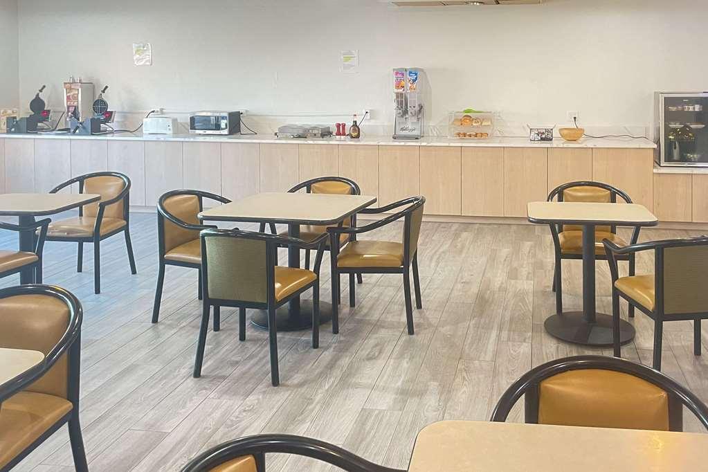 Comfort Inn & Suites Madison East - Monona Restaurang bild