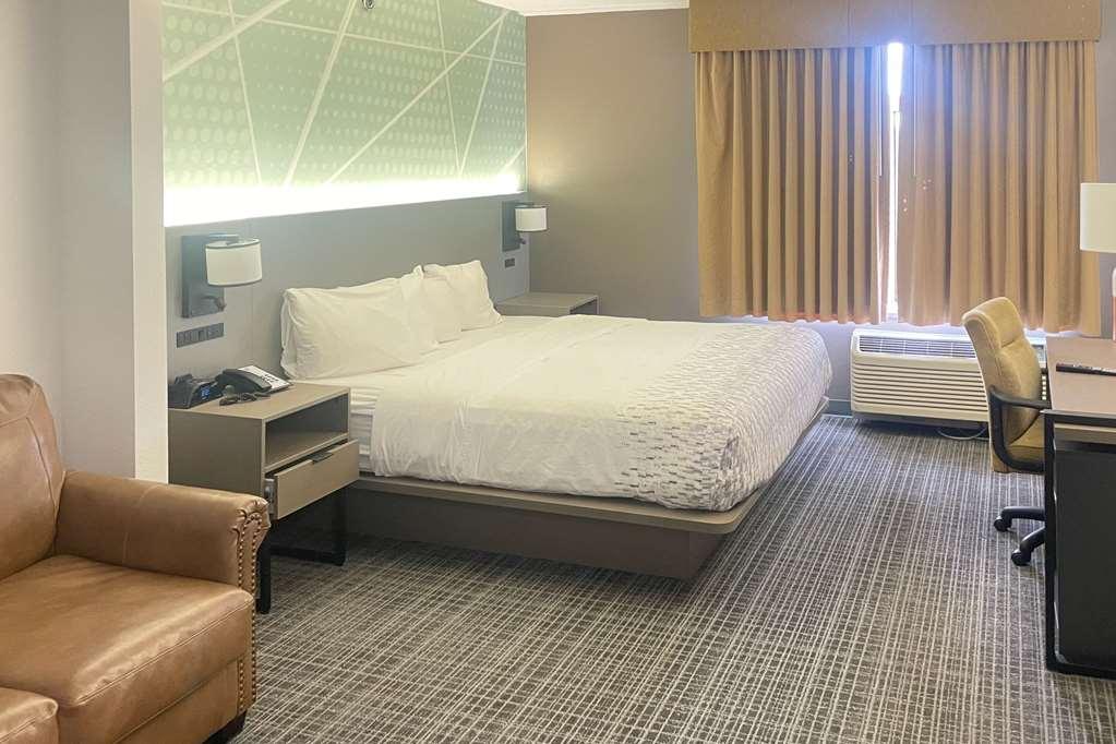 Comfort Inn & Suites Madison East - Monona Rum bild