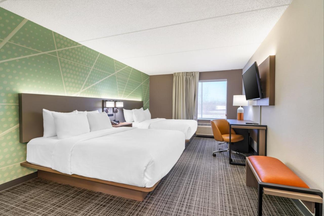 Comfort Inn & Suites Madison East - Monona Exteriör bild